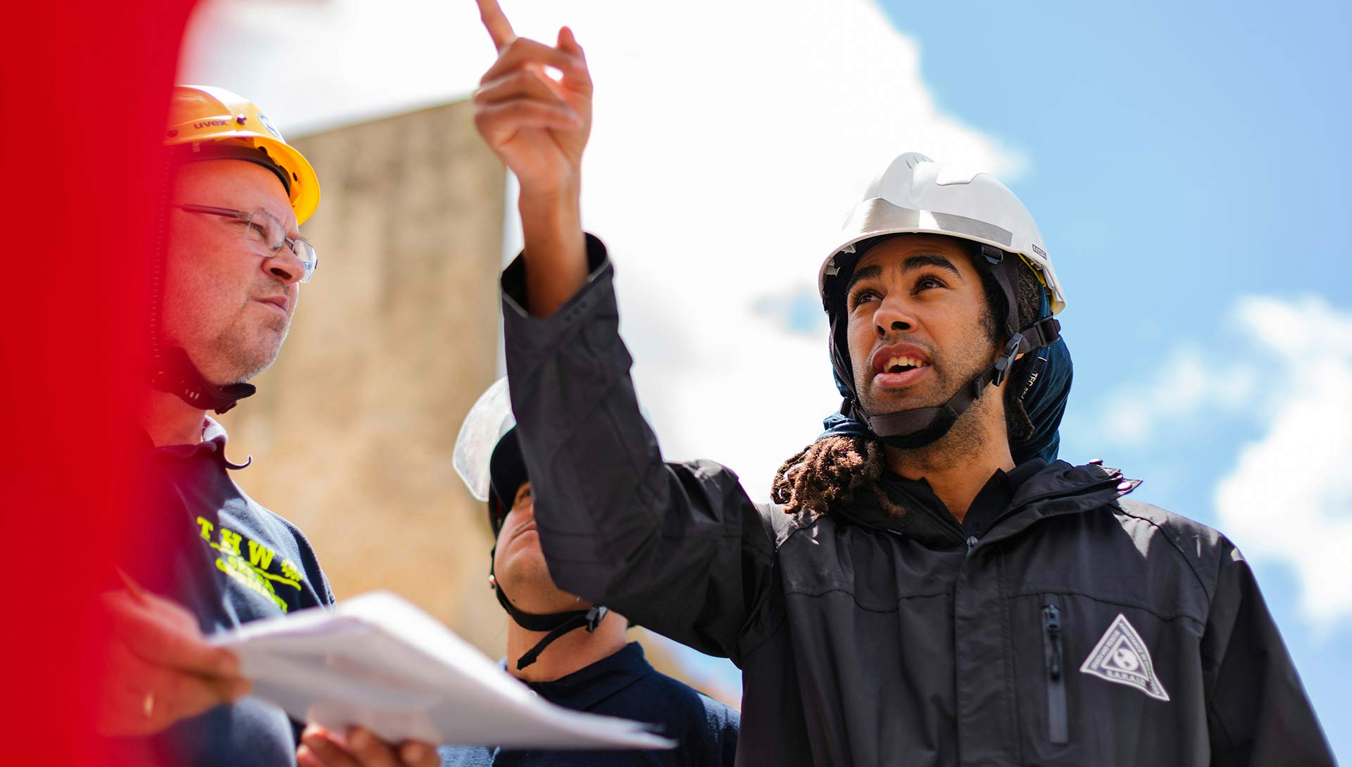 DATA ANALYSIS TECHNIQUES IN RESEARCH PROPOSAL visual data 6